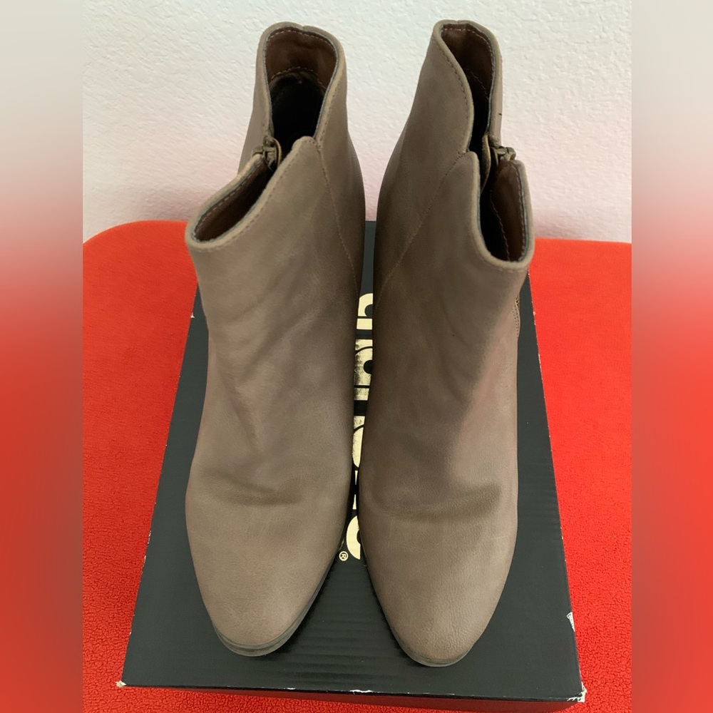 EUC Charlotte Russe boots
